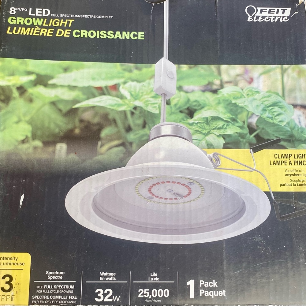 Feit Electric GLP8FSCLMP32WLD Clamp LED Grow Kit